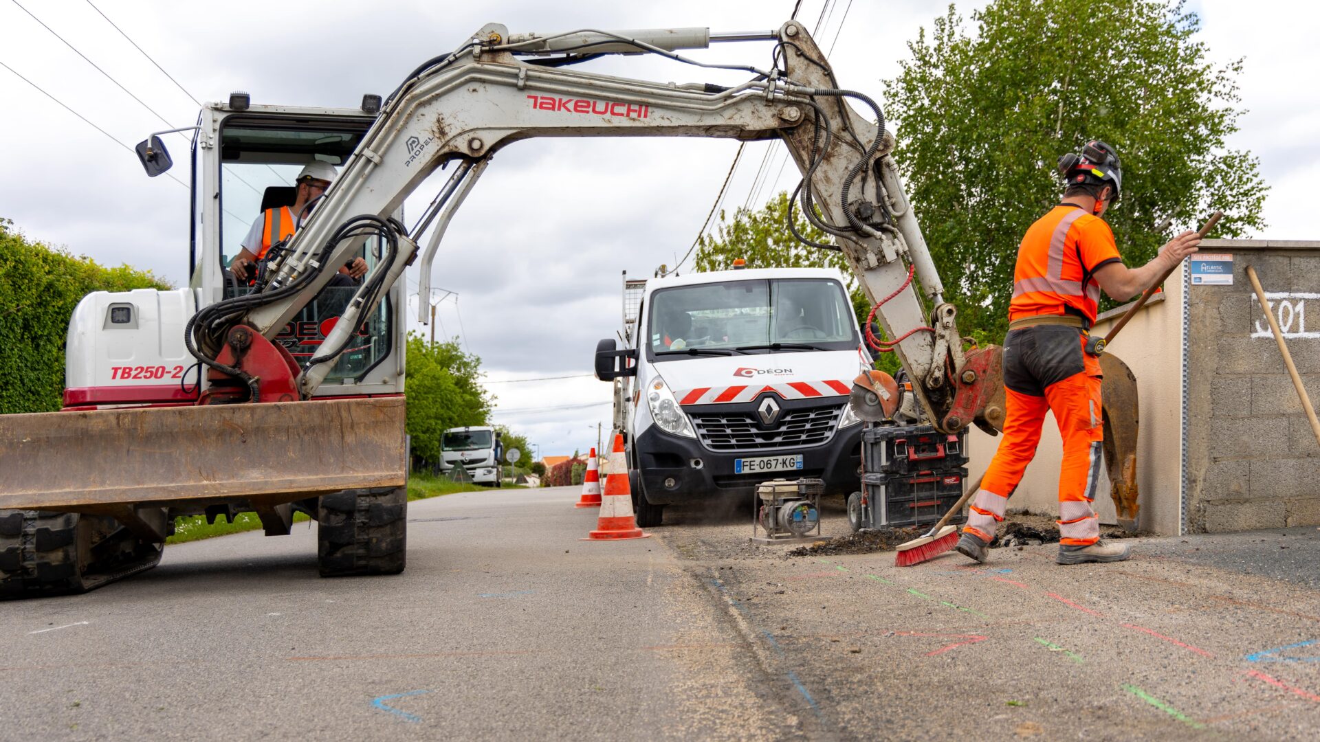 génie civil tranchée traditionnelle - Odéon Réseaux